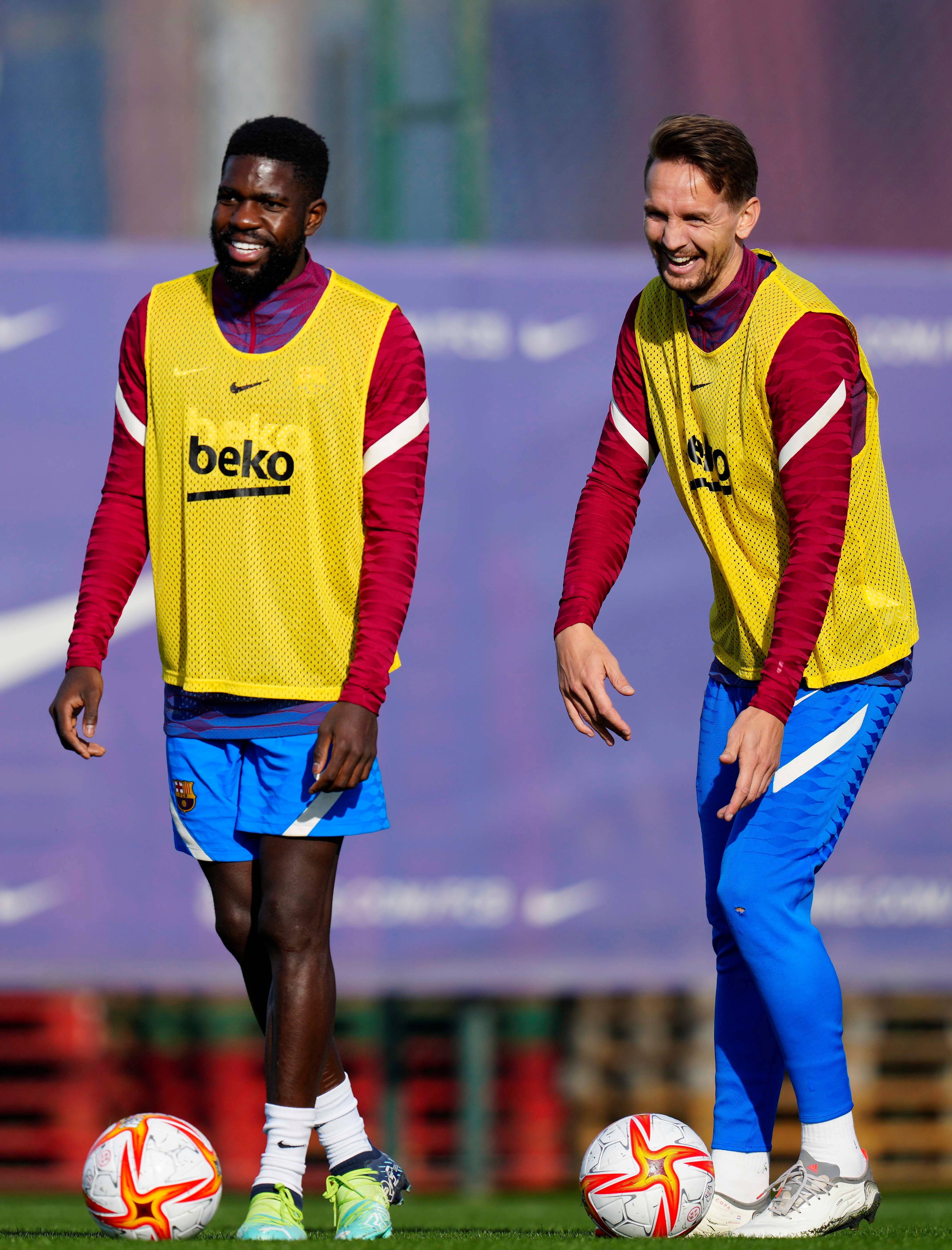 开云平台-关于巴塞罗那迎国王杯关键赛，冲刺阶段官宣签约，气氛紧张，球队文化再被提及的信息